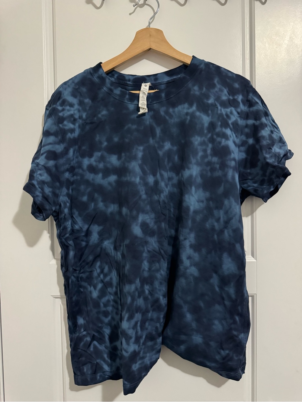 lululemon athletica Navy Tie-Dye Short Sleeve Tee